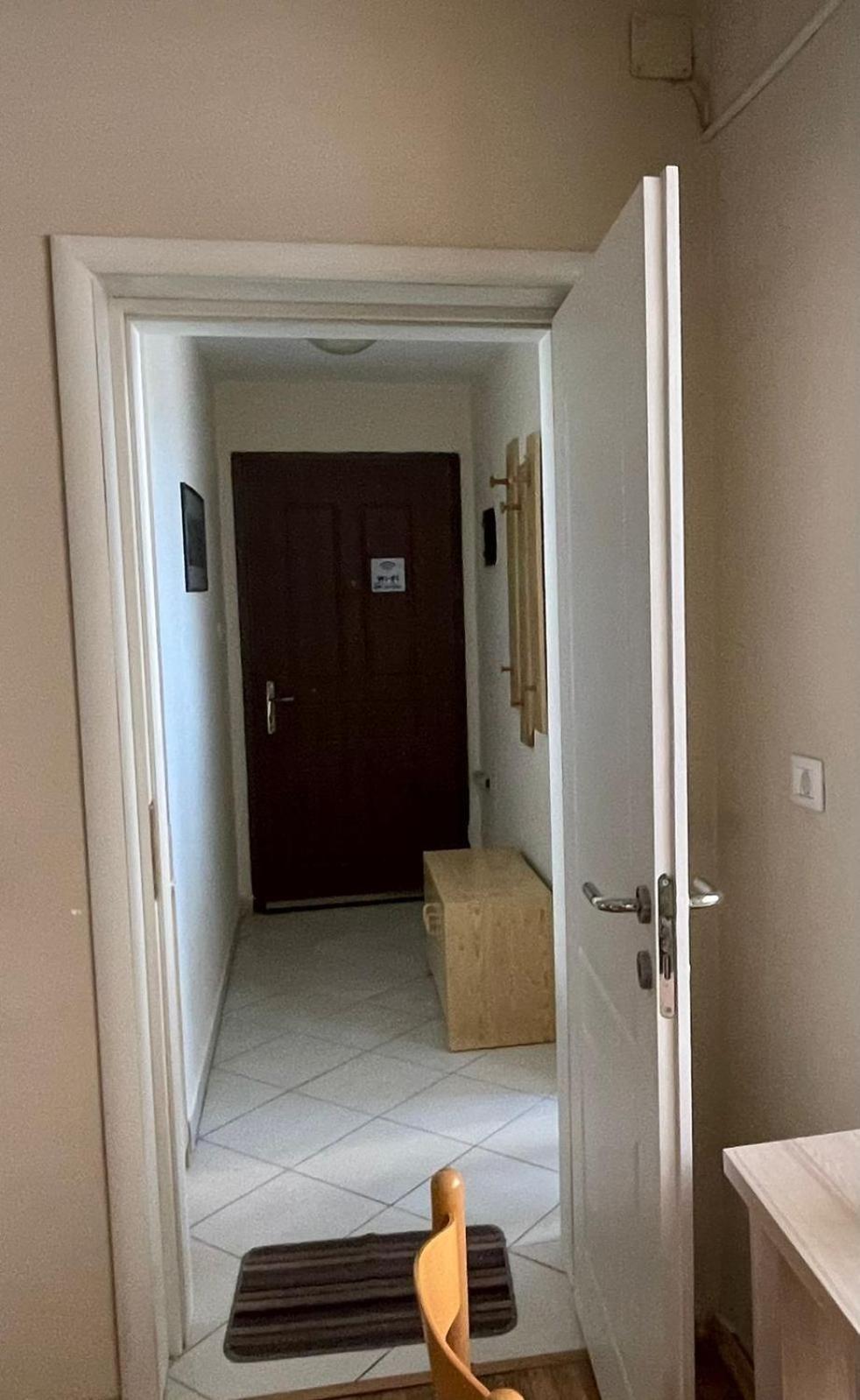 Vintage Apartment In Center تيرانا المظهر الخارجي الصورة
